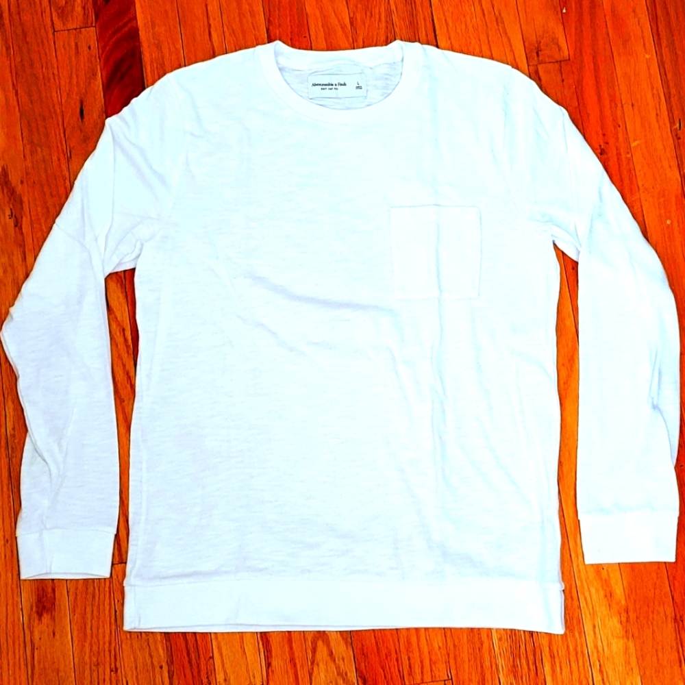 Aberocomie & Fitch Long Sleeve Thin Sweater